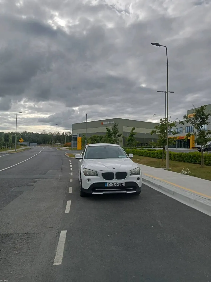 BMW X1 - Image 2