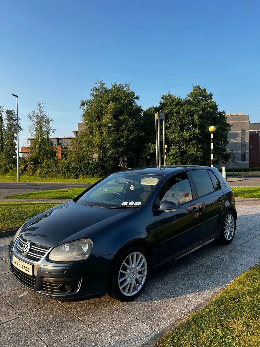 Vw Golf - Image 1