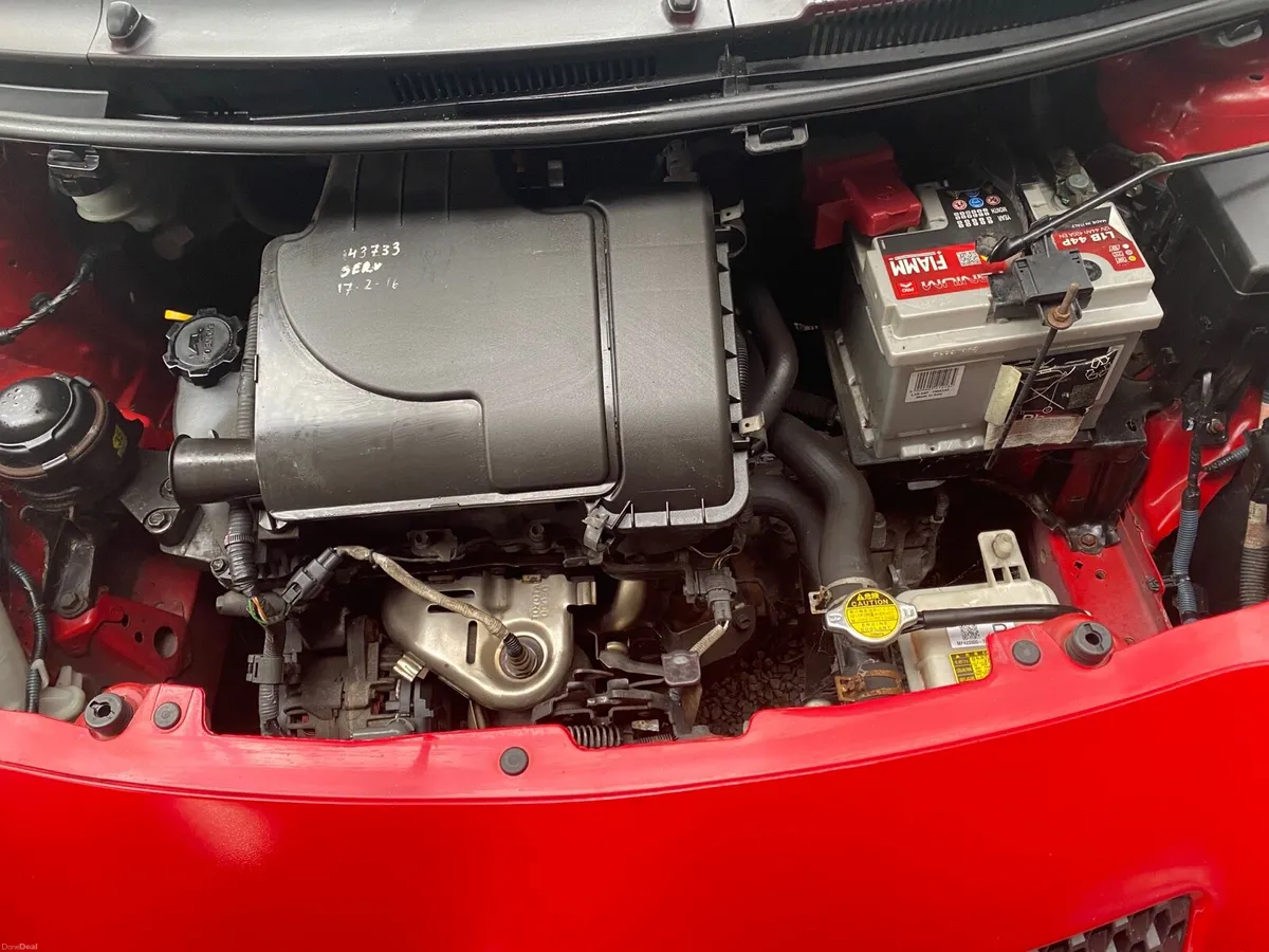 TOYOTA YARIS NICE CAR 🚘 NEW NCT &TAX MINT - Image 6