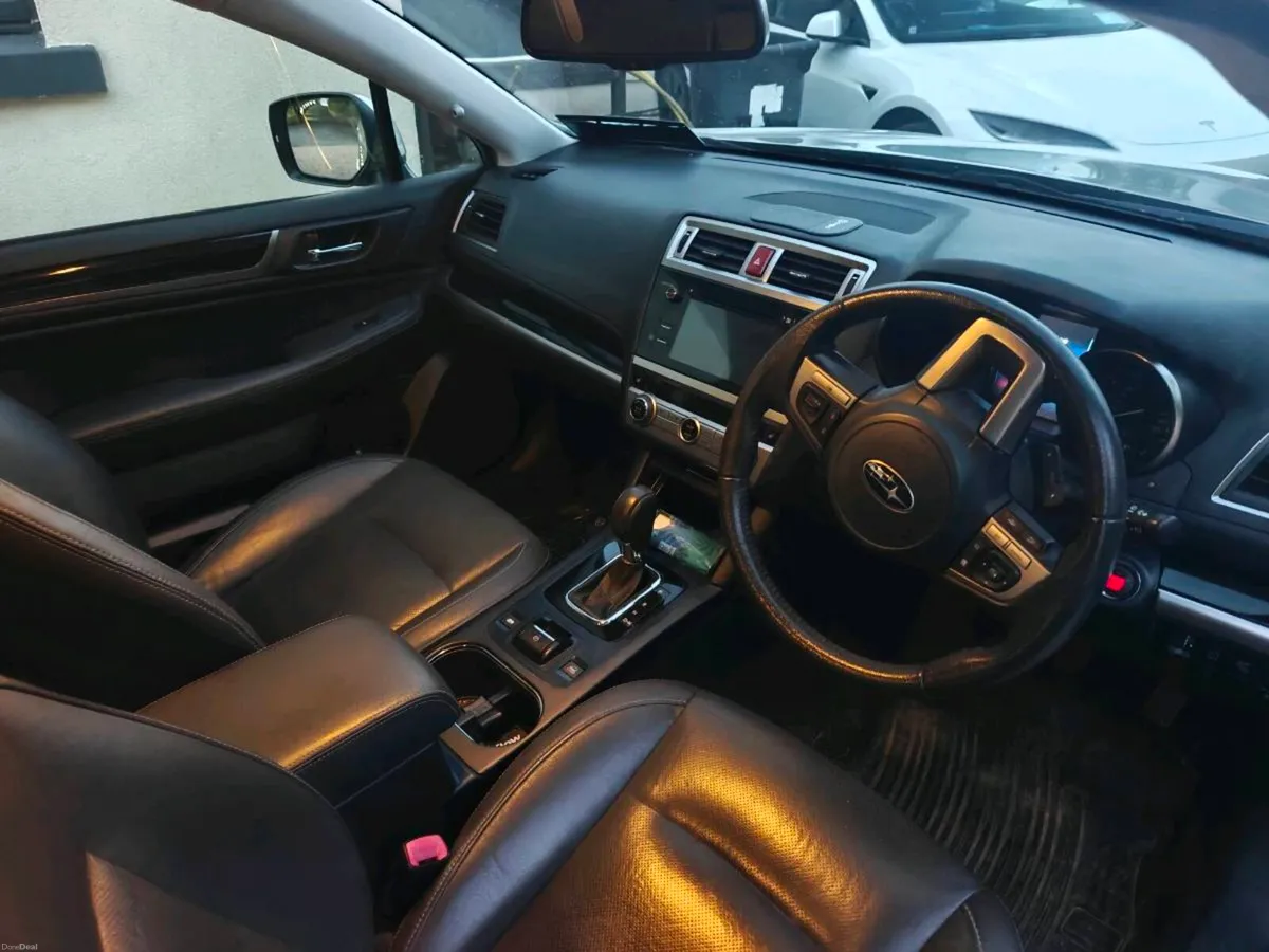 2018 Subaru Outback Premium 2.0D low mileage - Image 5