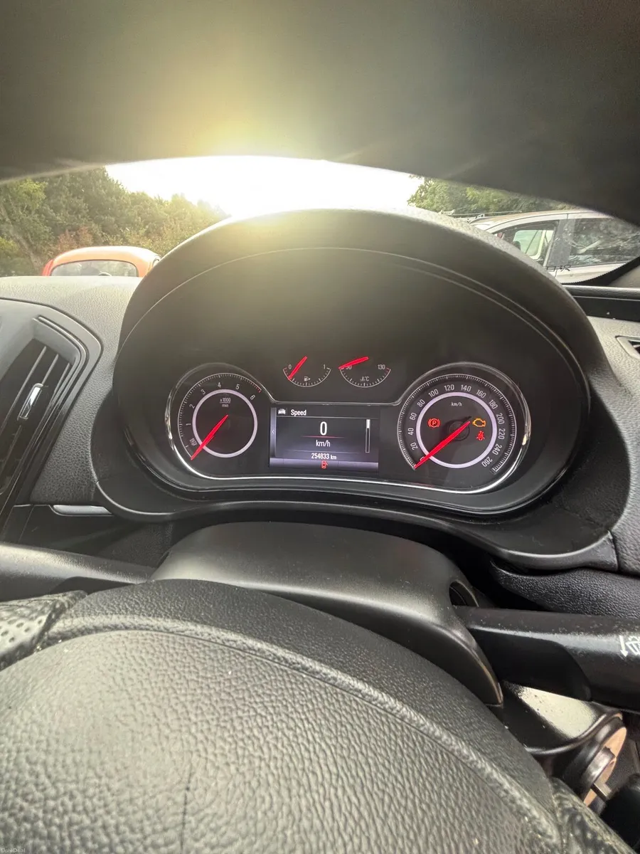 Opel Insignia 2016 - Image 2