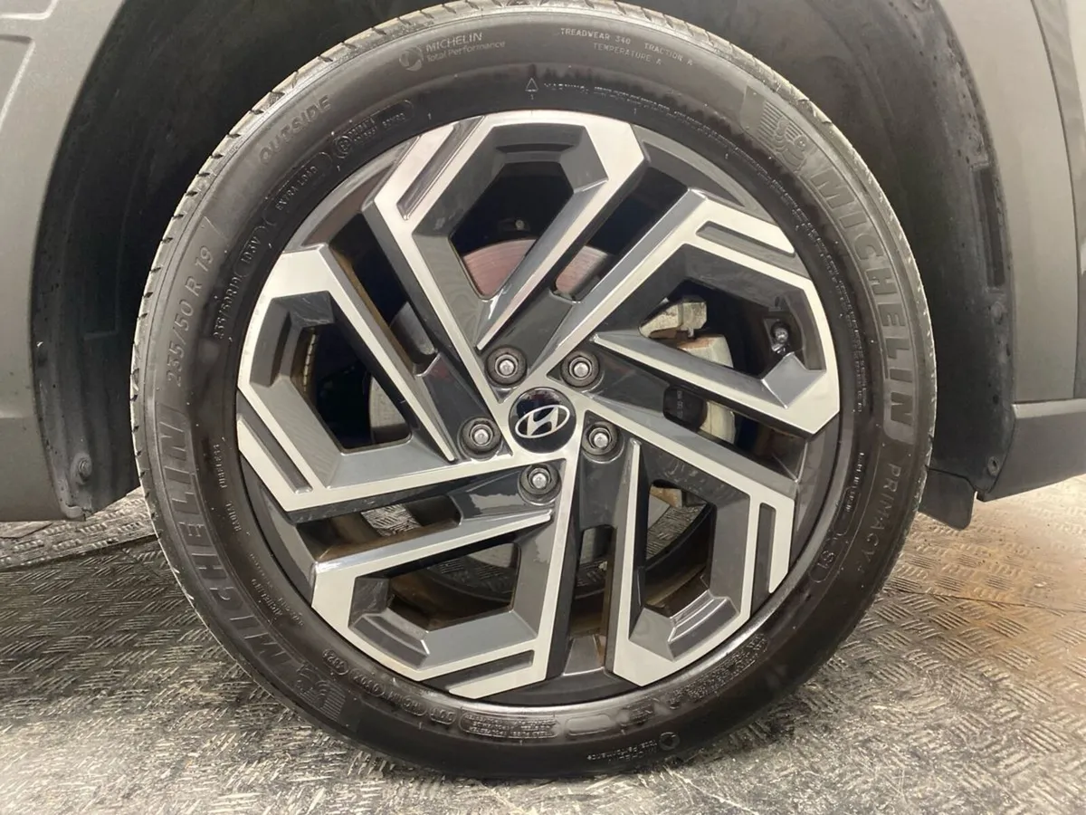 Hyundai Tucson Tucson FL 2WD Platinum PHEV Auto - Image 5