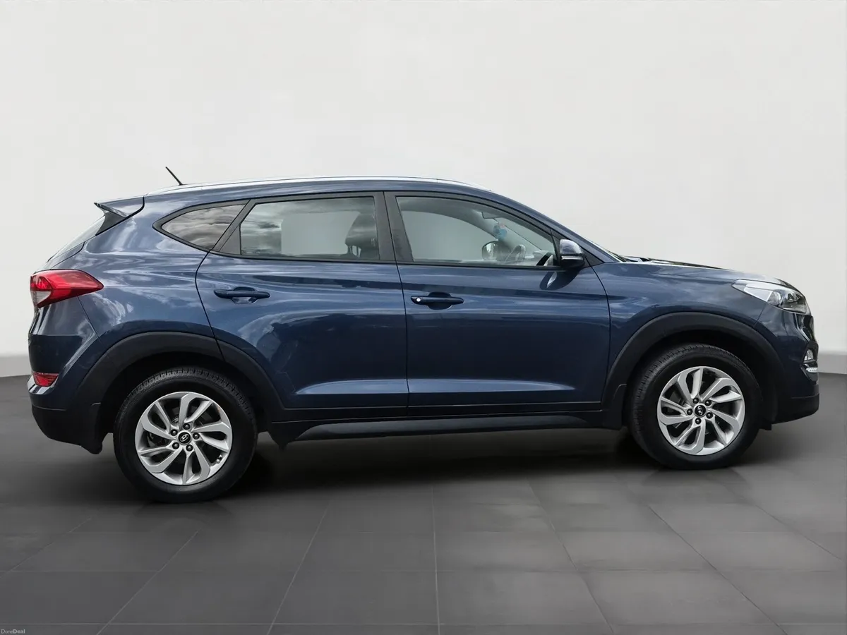 Hyundai Tucson  Confort Plus - Image 4