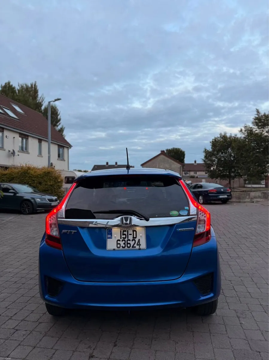 Honda Fit 2015 – Excellent Condition – Low Mileage - Image 1
