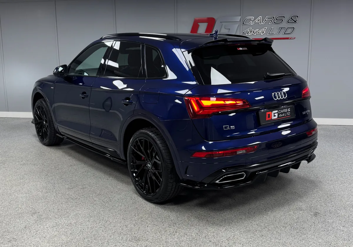 2023 Audi Q5 2.0 50 TFSI E S Line Quattro Auto - Image 5