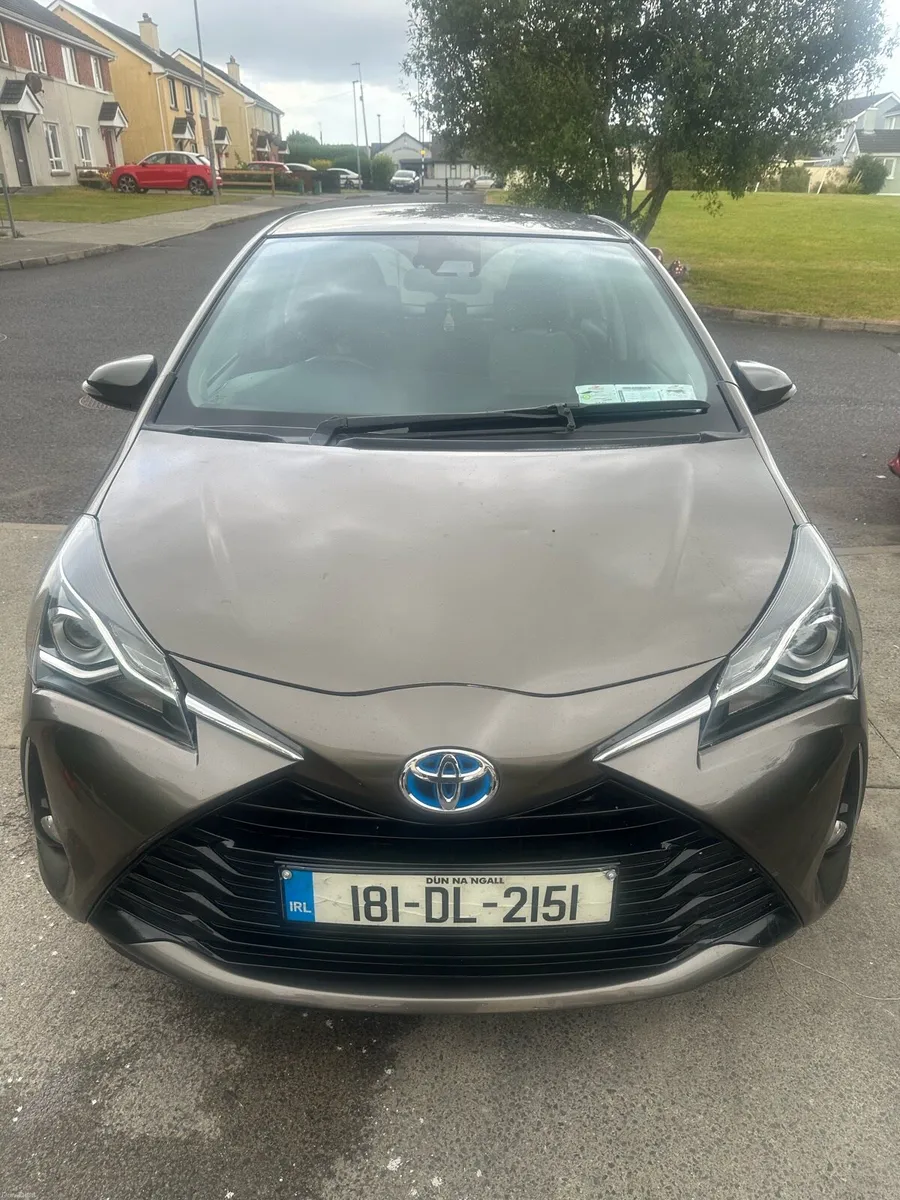 Toyota Yaris 1.5 hybrid - Image 1