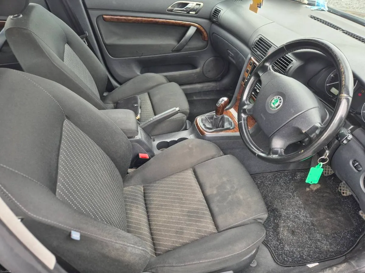 2008 SKODA SUPERB - Image 5