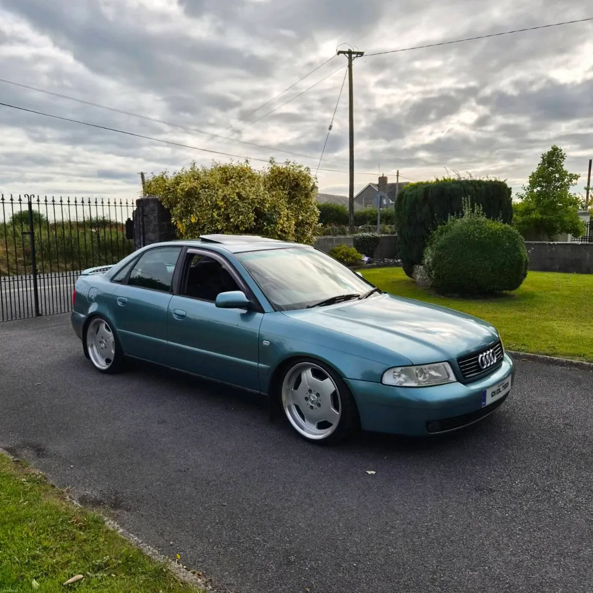 2001 Audi A4 - Image 4