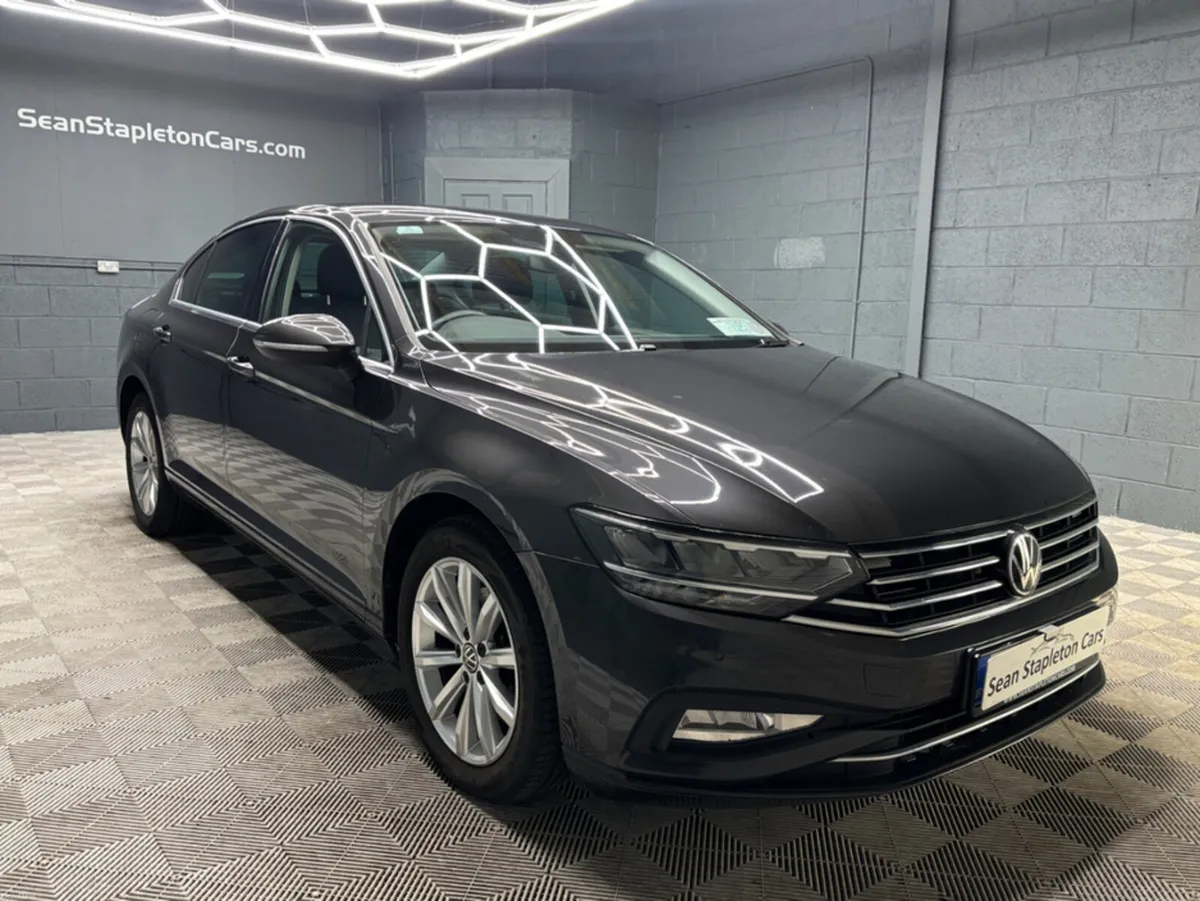 Volkswagen Passat BUSINESS 2.0 TDI MANUAL 6SPEED F - Image 3