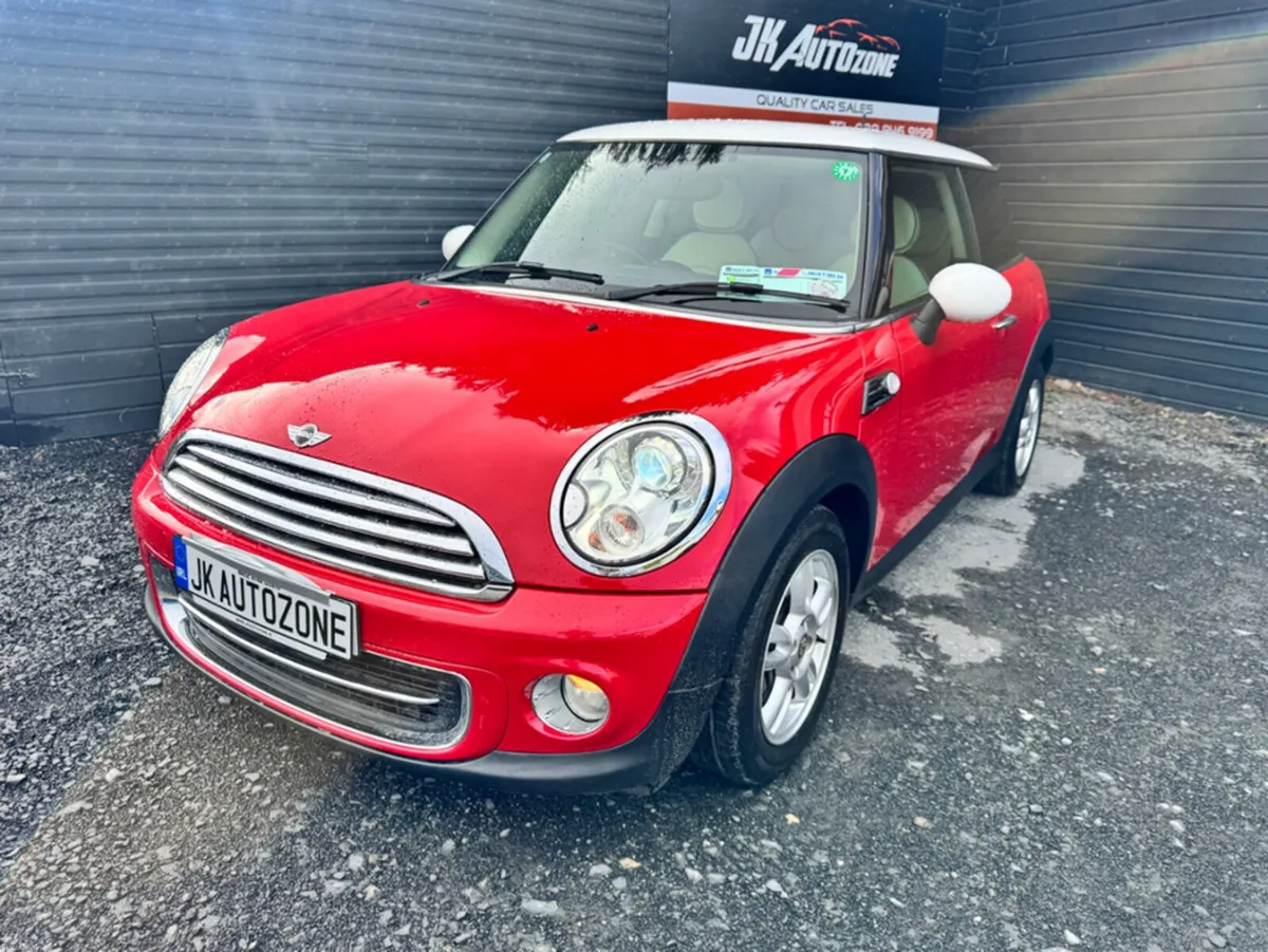 Mini Cooper 1.6 COOPER AUTO - Image 2