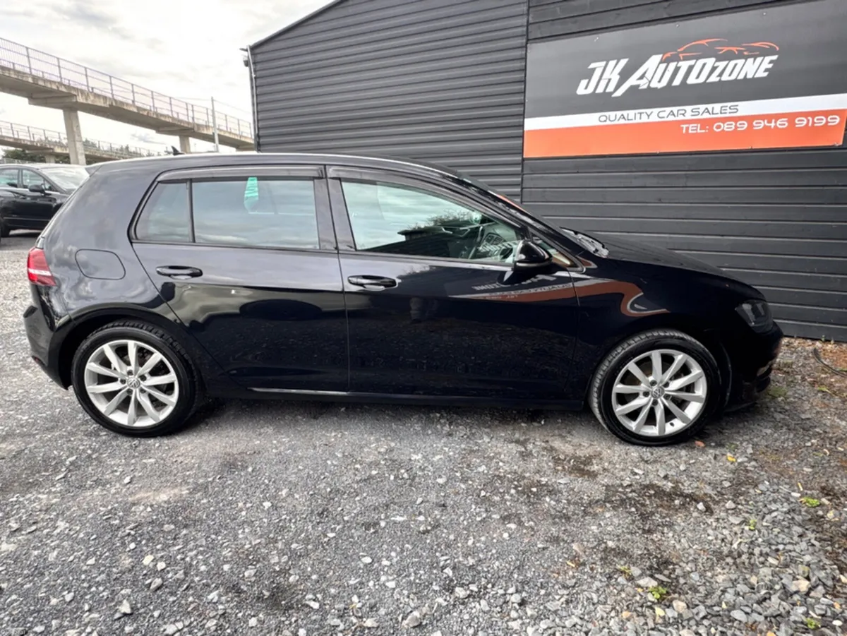 Volkswagen Golf 1.2 BLUEMOTION AUTO - Image 6
