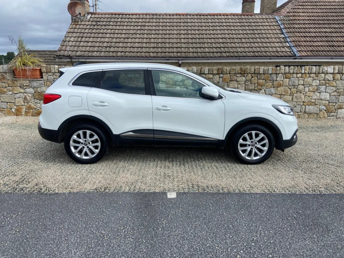 Renault Kadjar 1.5 DCI DYNAMIQUE NAV 1 110BHP 5DR - Image 2