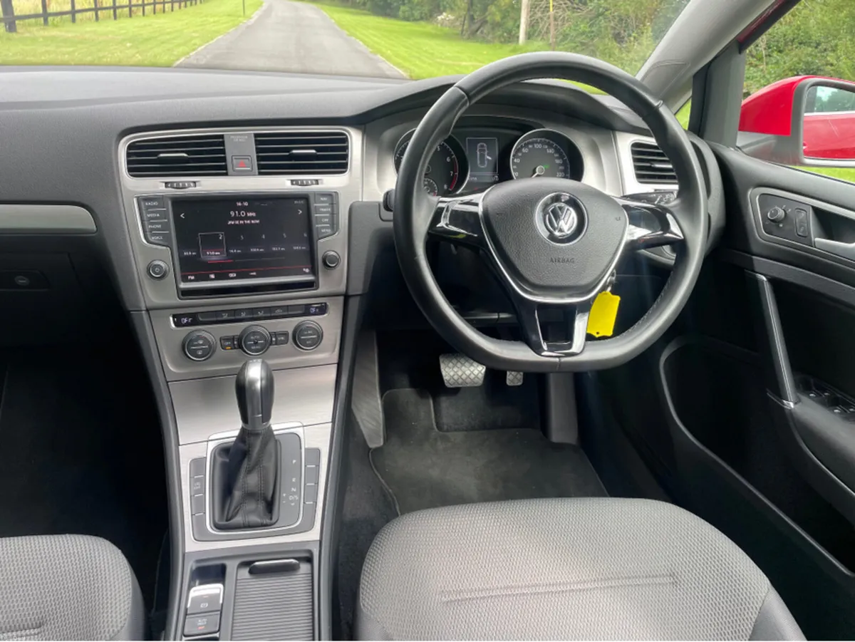 Volkswagen Golf 1200 cc comfortline - Image 3