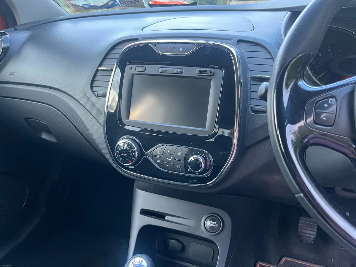 Renault Captur - Image 5