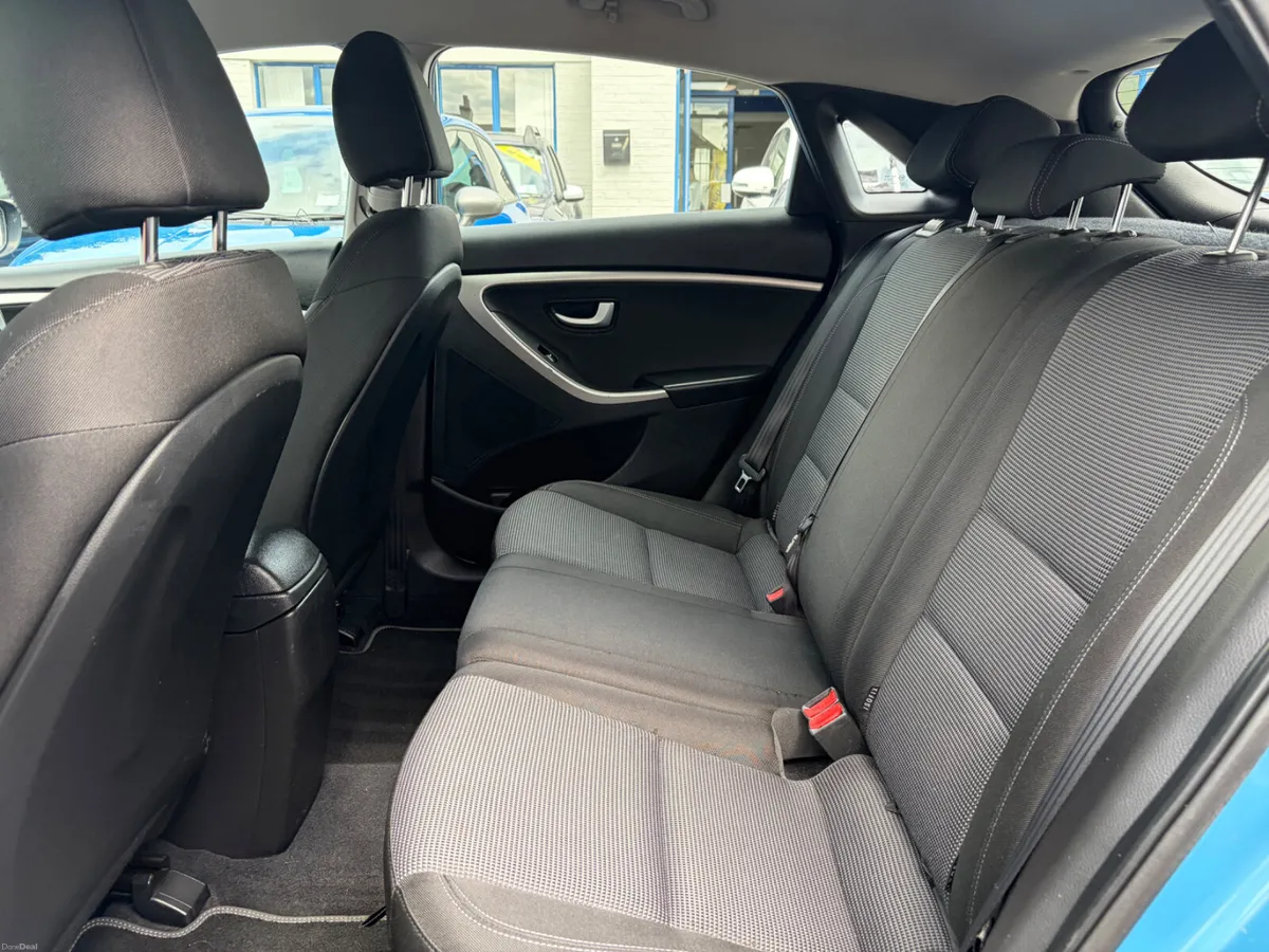 2014 HYUNDAI I30 1.6 DIESEL LOW KMS - Image 6