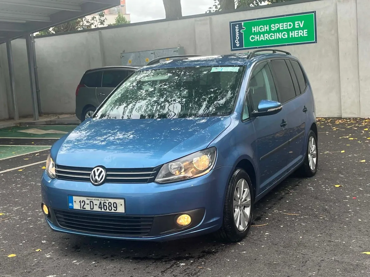 Vw Touran - Image 1