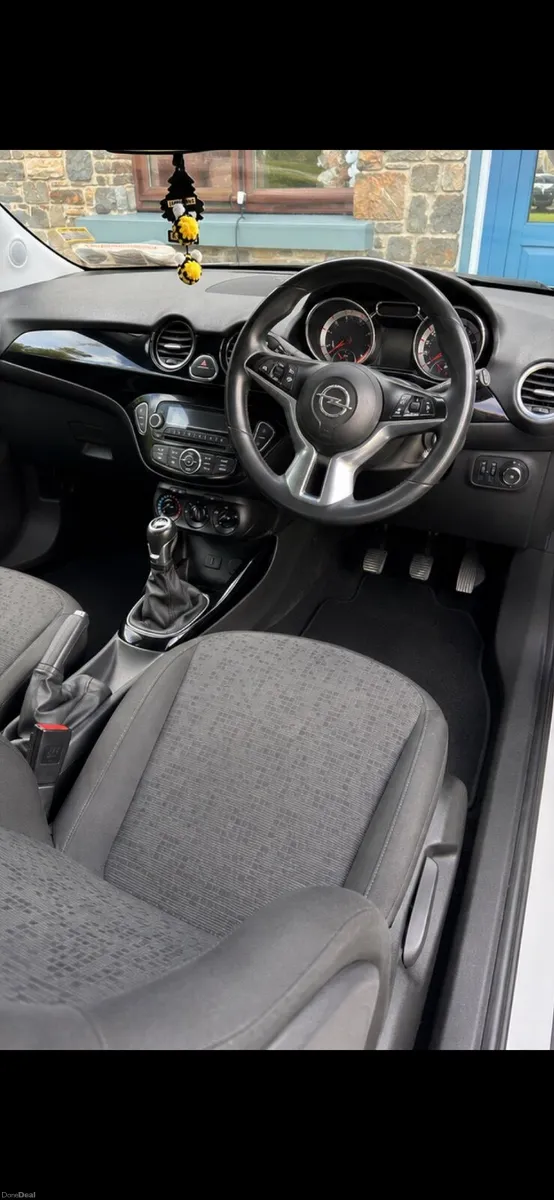 Opel Adam 2015 - Image 2