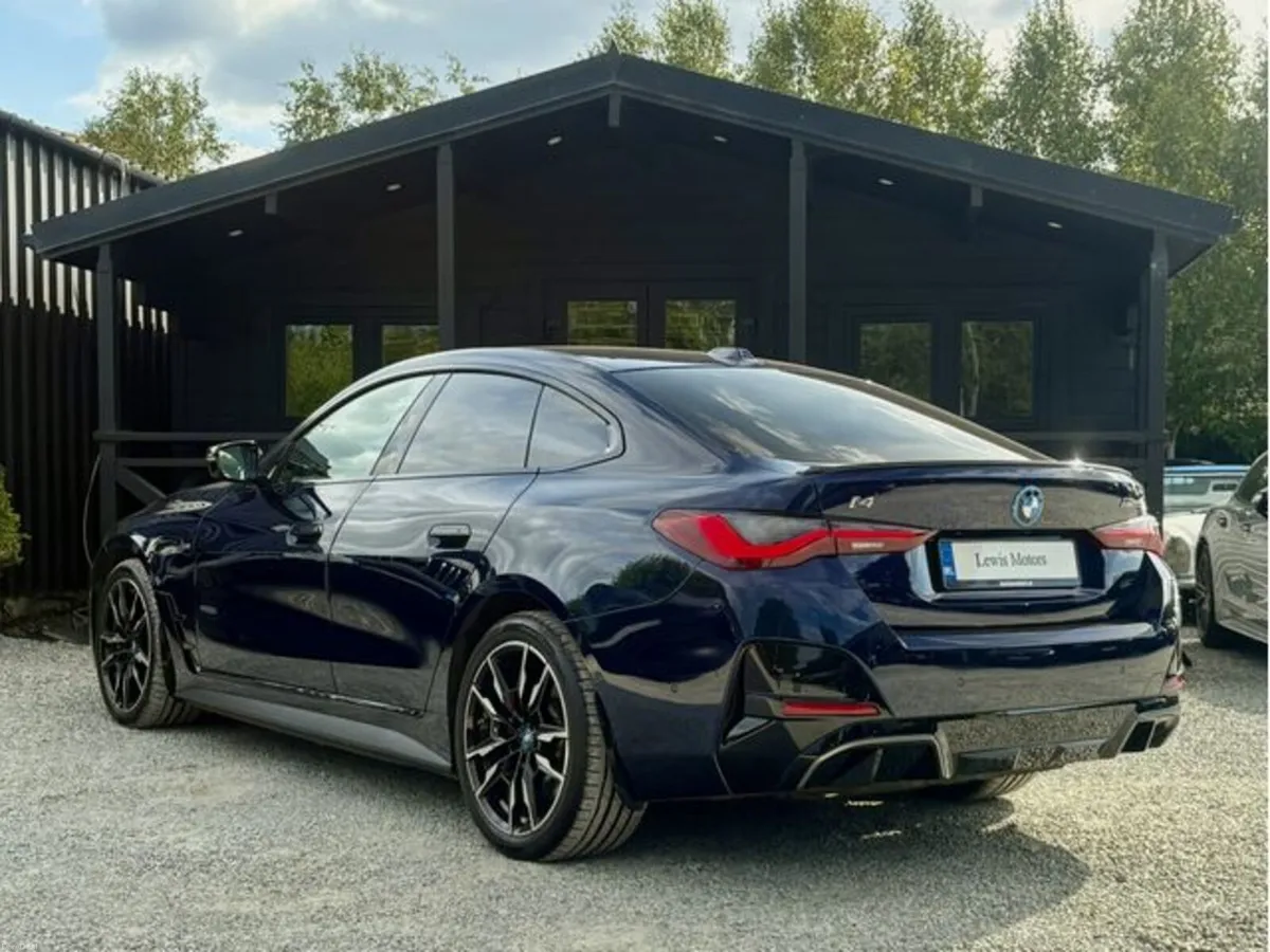 BMW i4 M50 - Image 3