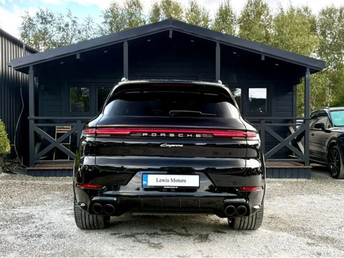 Porsche Cayenne E-hybrid 5DR Auto - Image 5