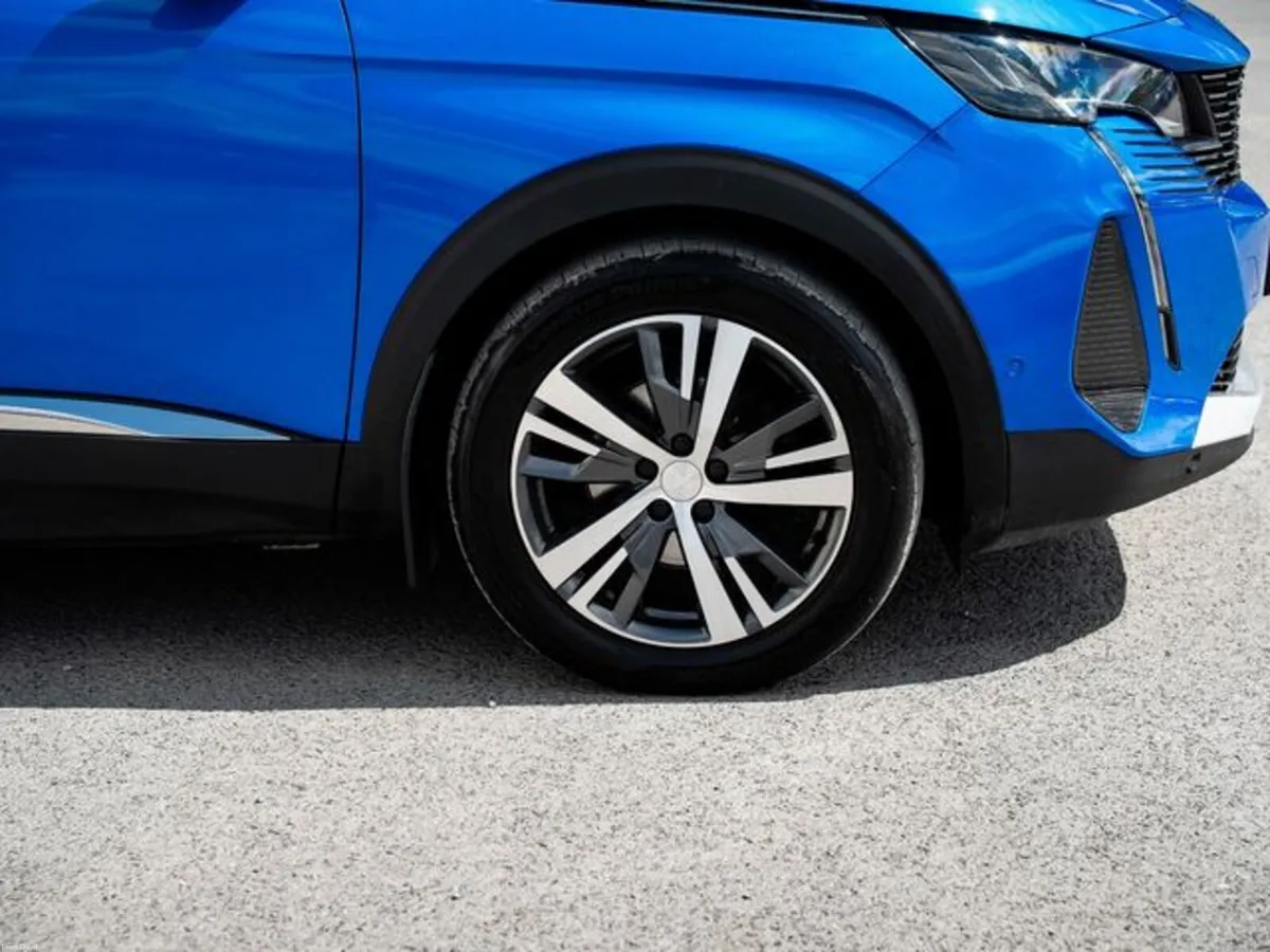 Peugeot 3008 FL Allure 1.5 Blue HDI 130 6.2 - Image 3