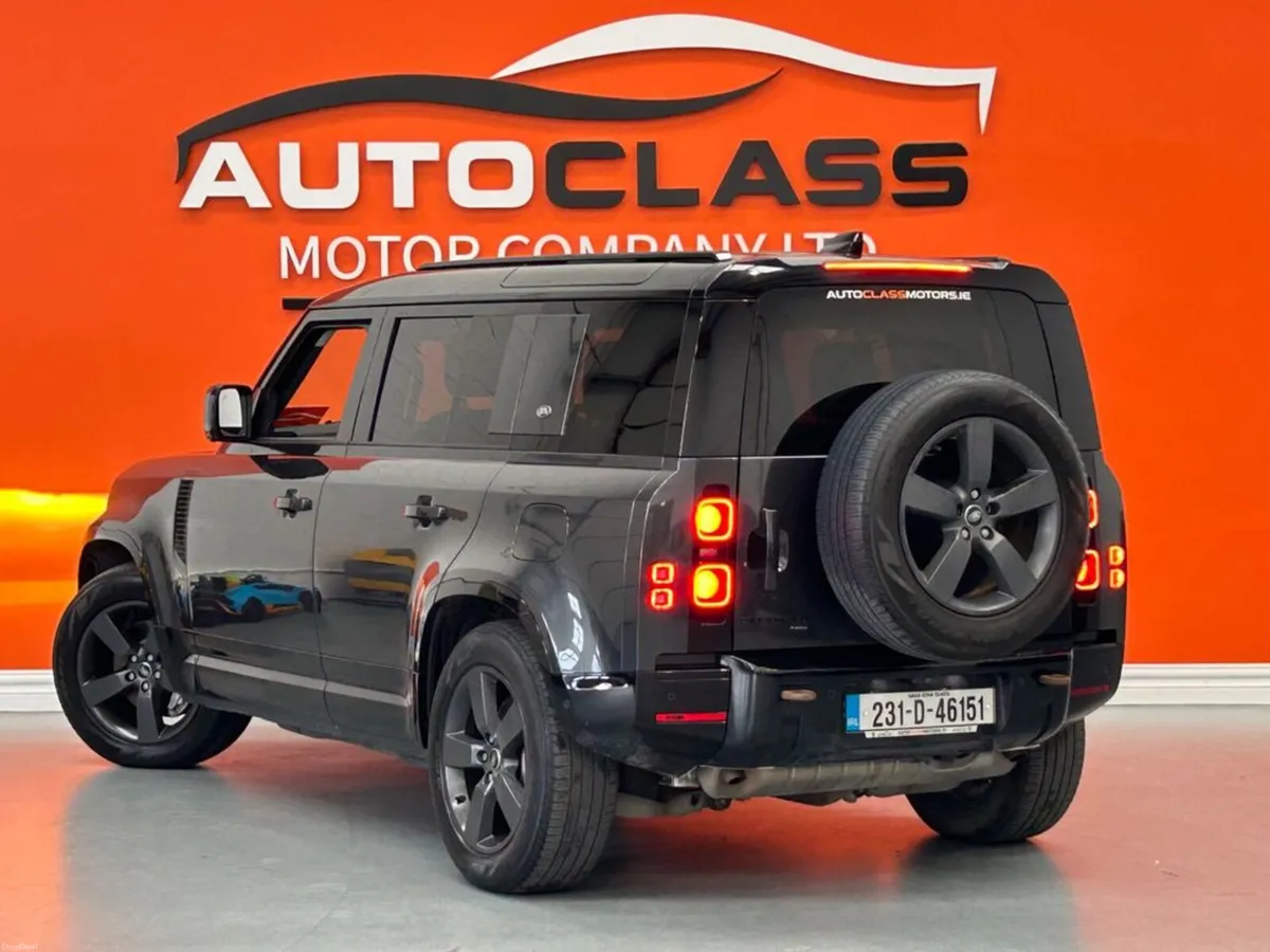 Land Rover Defender 2.0 X-dynam HSE 404PS 5DR Auto - Image 6