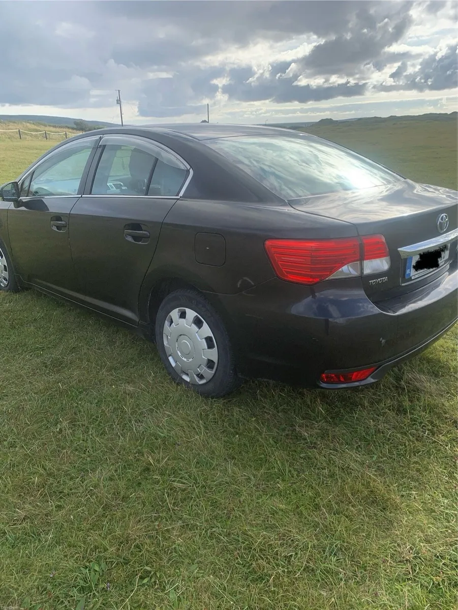 Toyota avensis - Image 4