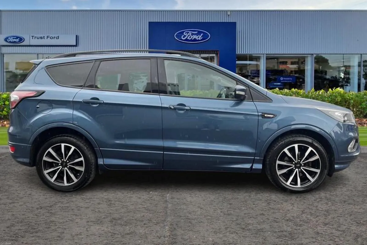Ford Kuga 1.5 TDCi ST-Line 5dr 2WD - Image 3