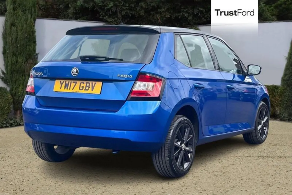 Skoda Fabia 1.0 TSI Colour Edition 5dr - Image 4