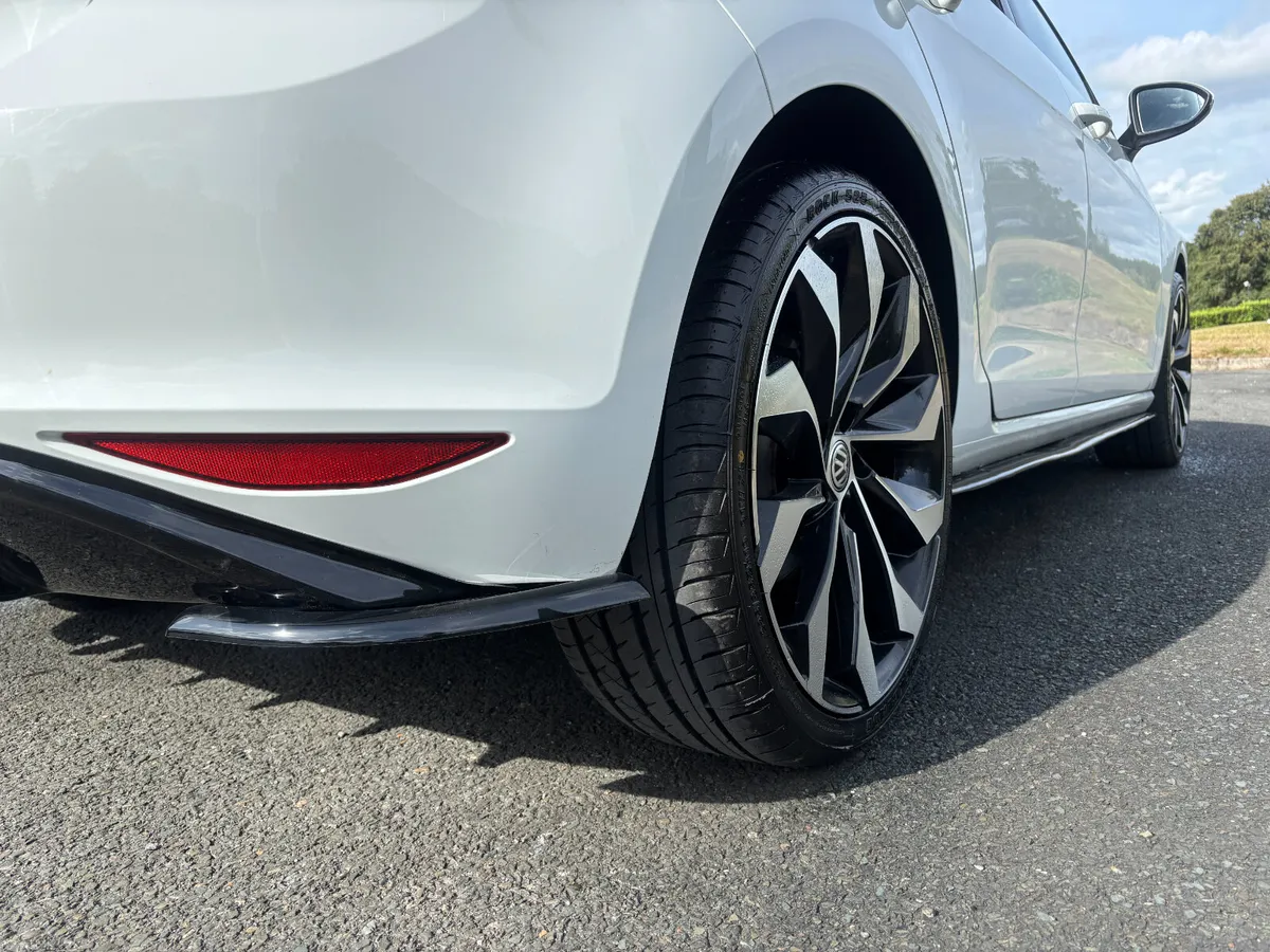 VOLKSWAGEN GOLF 1.2 TSI AUTO 2016 - Image 6