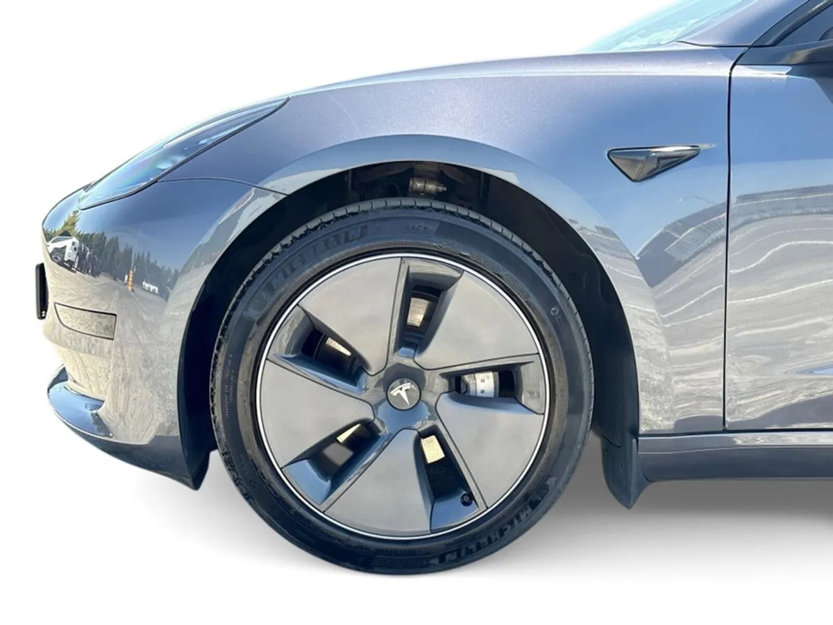 Tesla Model 3 RWD - Image 4