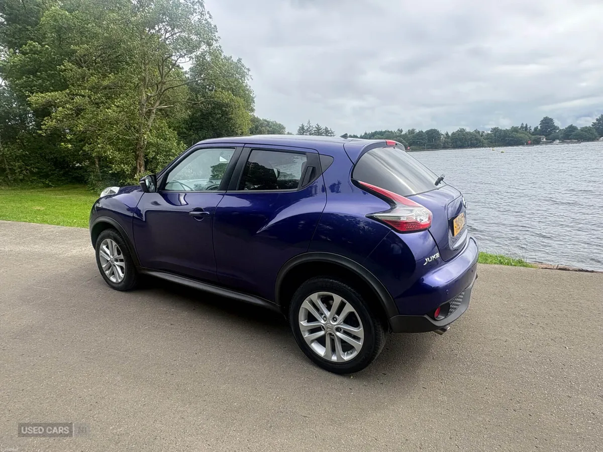 Nissan Juke DIESEL HATCHBACK - Image 3