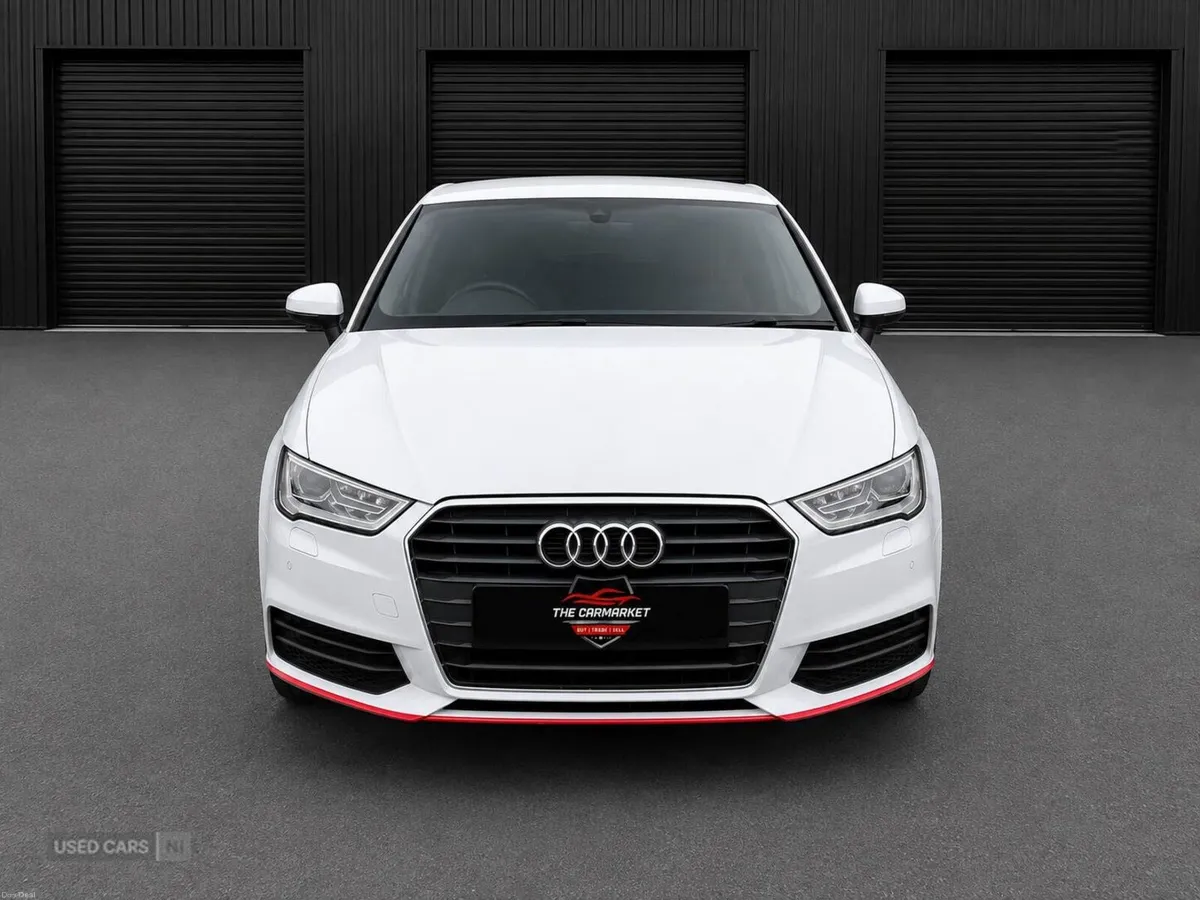 Audi A1 1.0 TFSI Sport Sportback S Tronic Euro 6 ( - Image 2