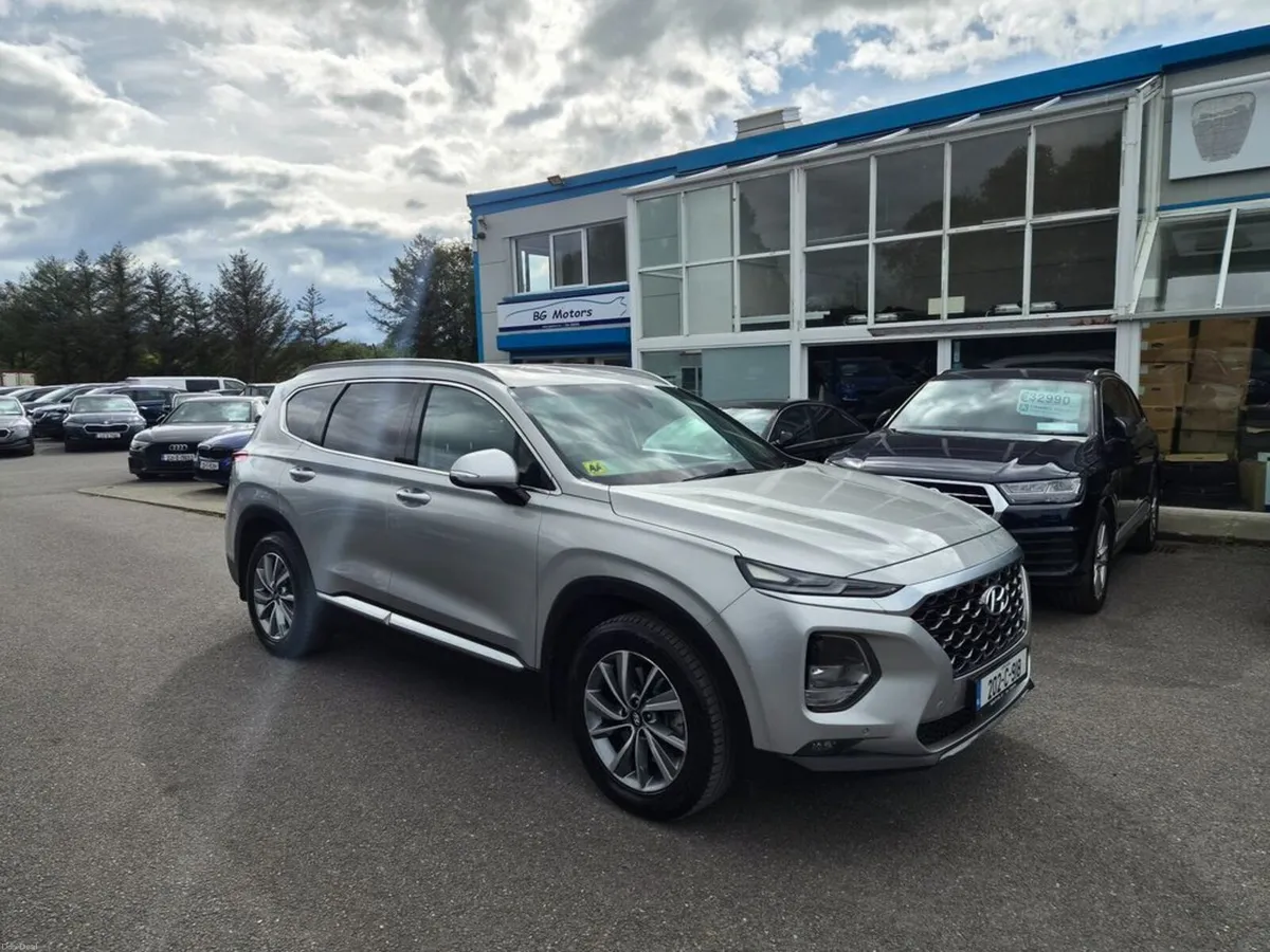 Hyundai Santa Fe 4WD Executive Plus 5DR - Image 6