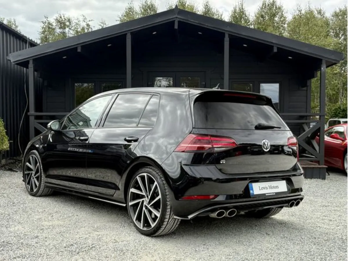 Volkswagen Golf 2.0 R 4motion 300PS 5DR Auto - Image 4