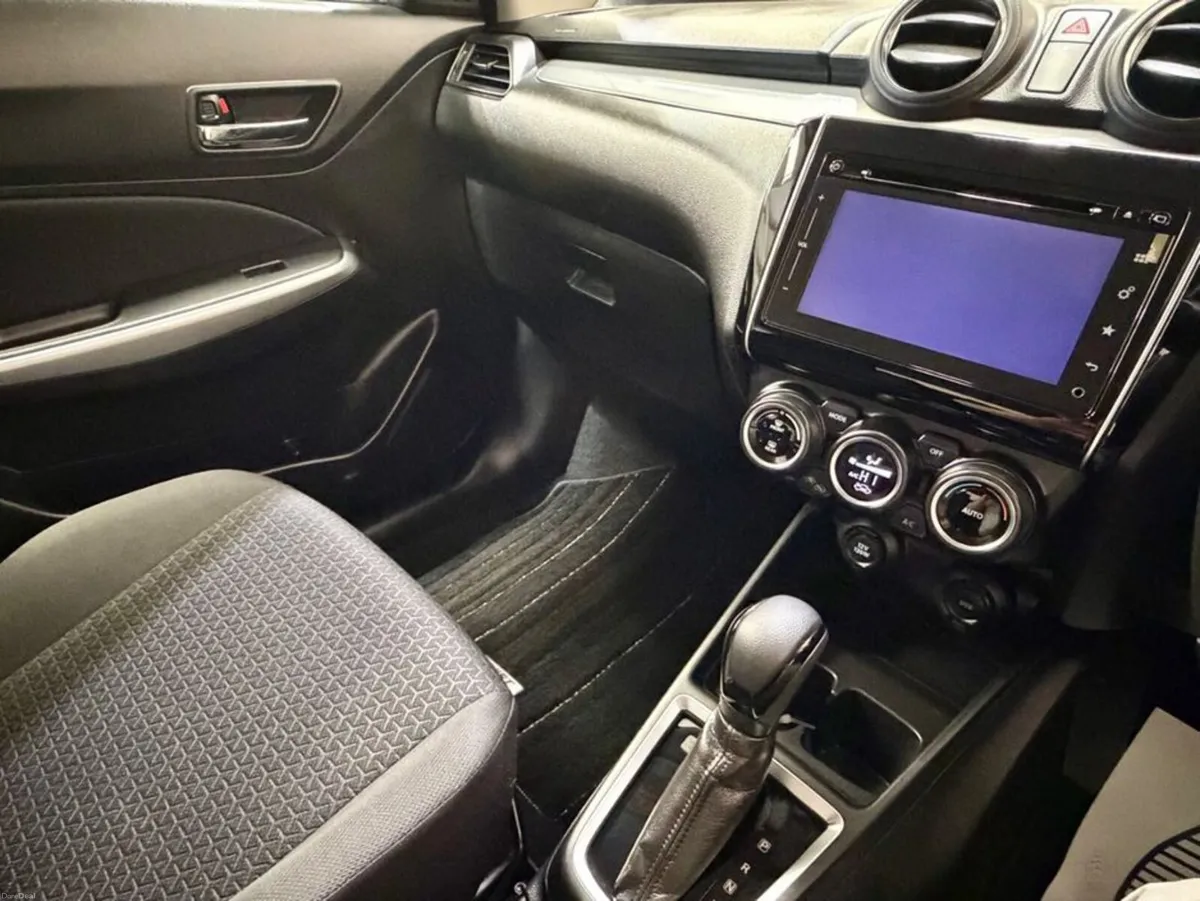 Suzuki Swift Hybrid ML - Image 6