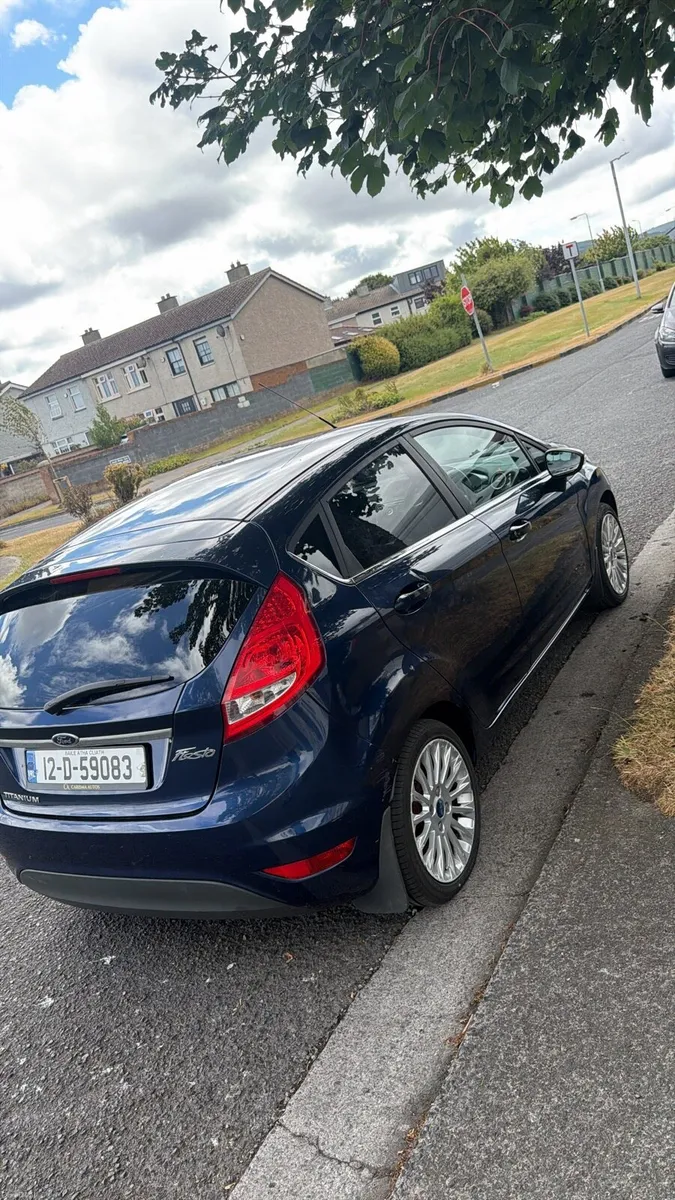 2012 Ford Fiesta Automatic - Image 1