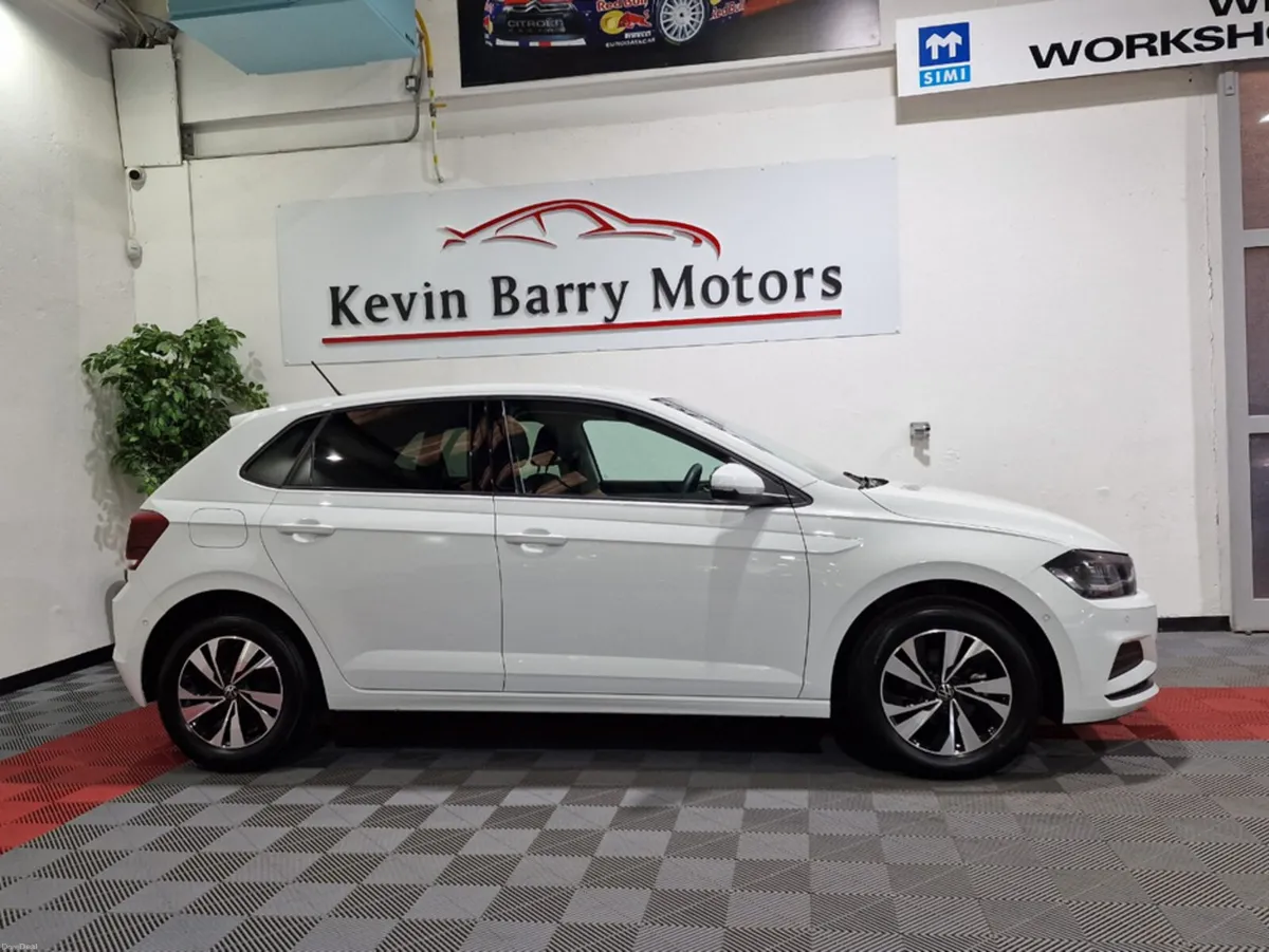 Volkswagen Polo 1.0TSi COMFORTLINE DSG AUTOMATIC * - Image 4