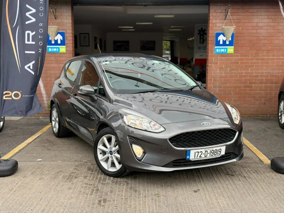 Ford Fiesta 1.1 MANUAL 5DR - Image 4