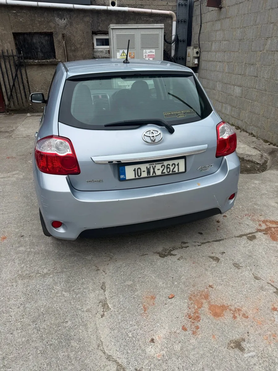 Toyota auris - Image 2