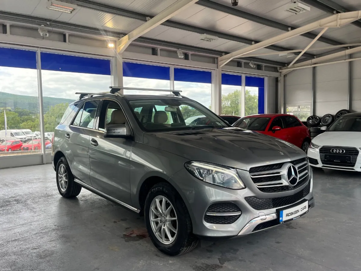 Mercedes-Benz GL-Class 250 D 5DR AUTO - Image 1