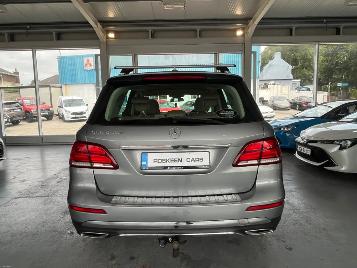 Mercedes-Benz GL-Class 250 D 5DR AUTO - Image 6