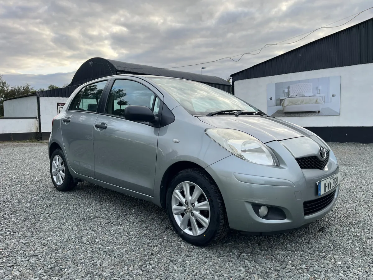 11 Toyota Yaris 1.3 - NCT & Tax - Image 4