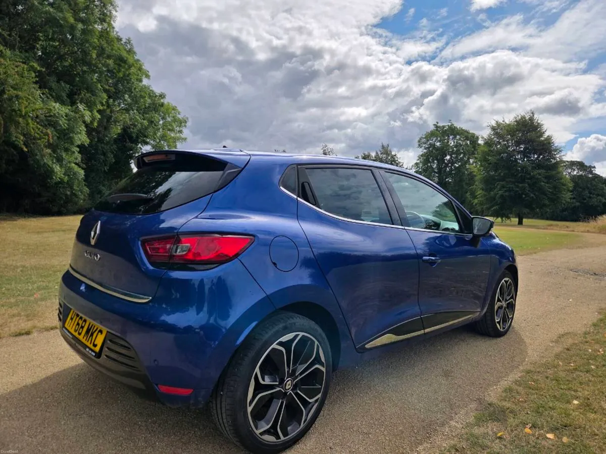 2019 RENAULT CLIO SATNAV - Image 2