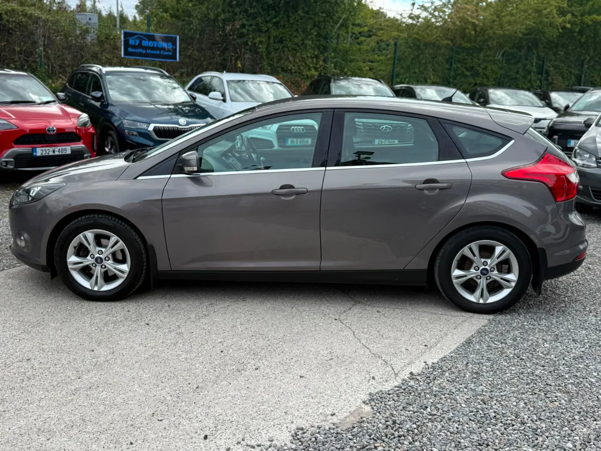 2014 Ford Focus 1.6 ZETEC - Image 6