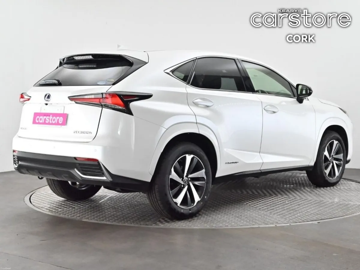 Lexus NX 2.5 300h Hybrid Auto - Image 5