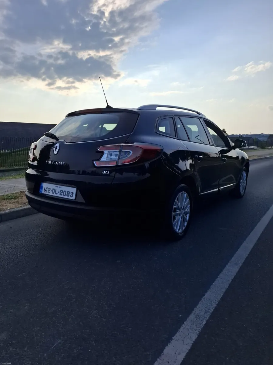 Renault Megane Estate - Image 2