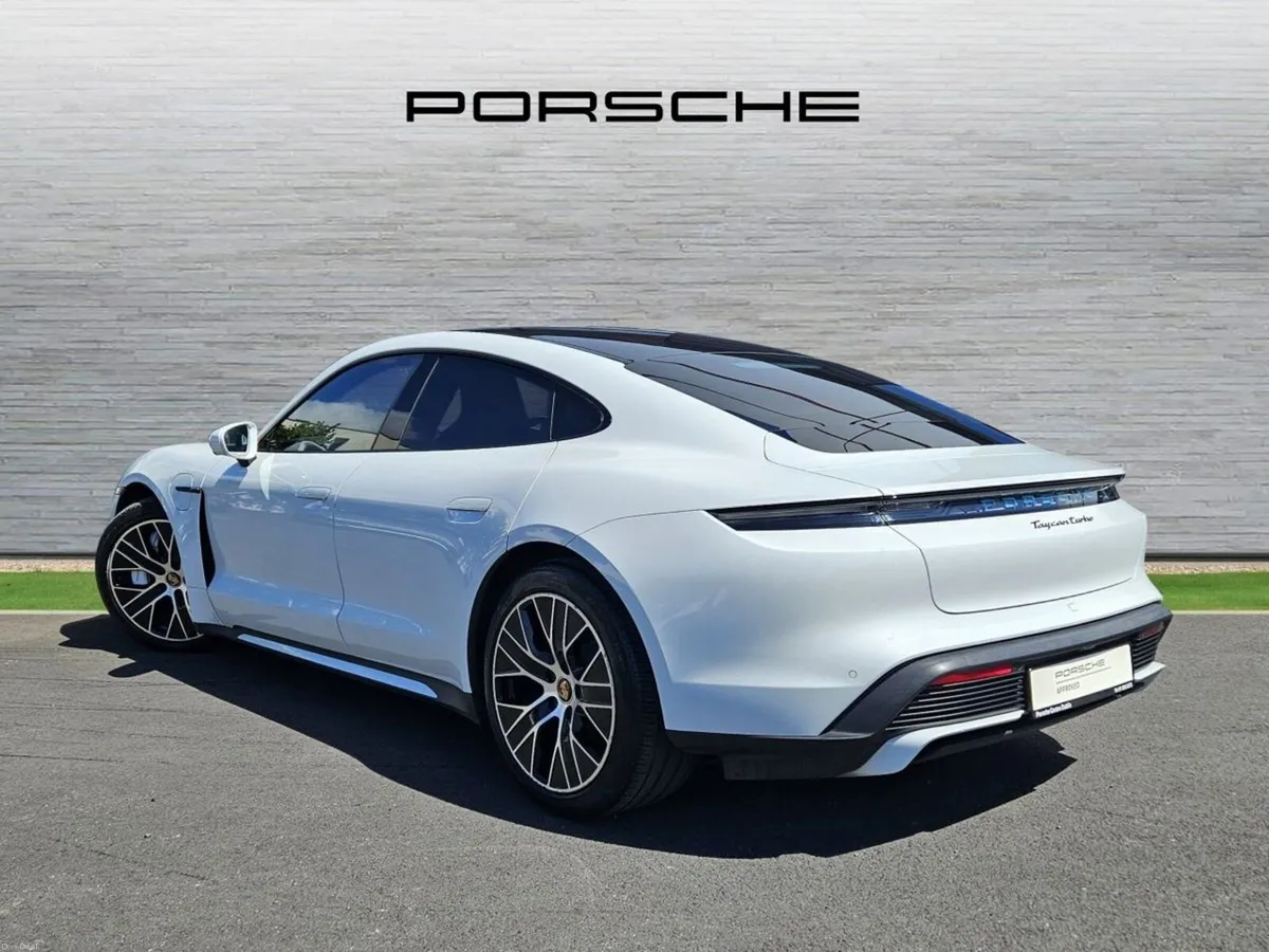 Porsche Taycan Taycan Turbo - Image 2
