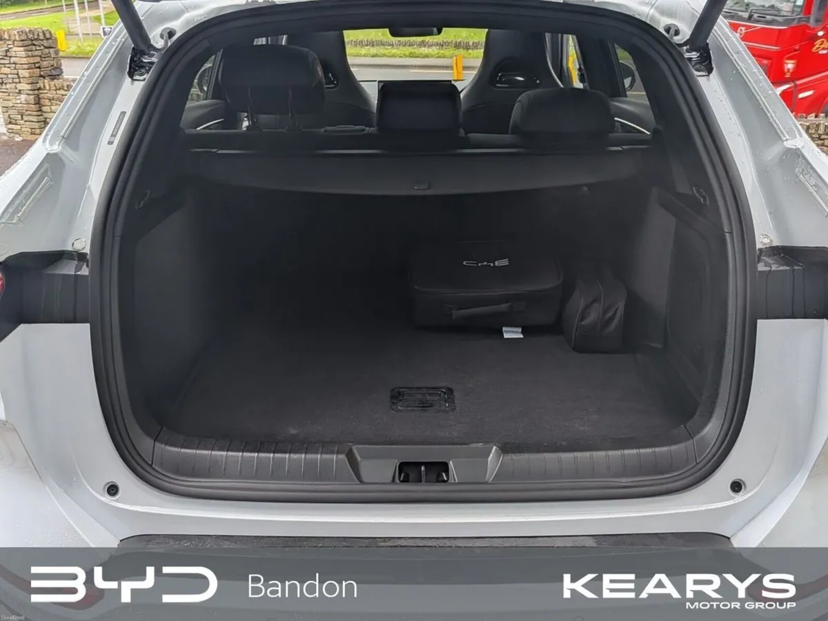 BYD SEAL U Comfort PHEV - Image 6