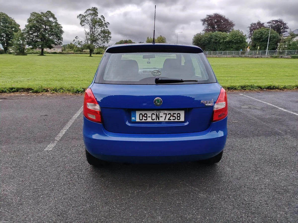 09 Skoda Fabia with NCT in excellent condition - Image 5