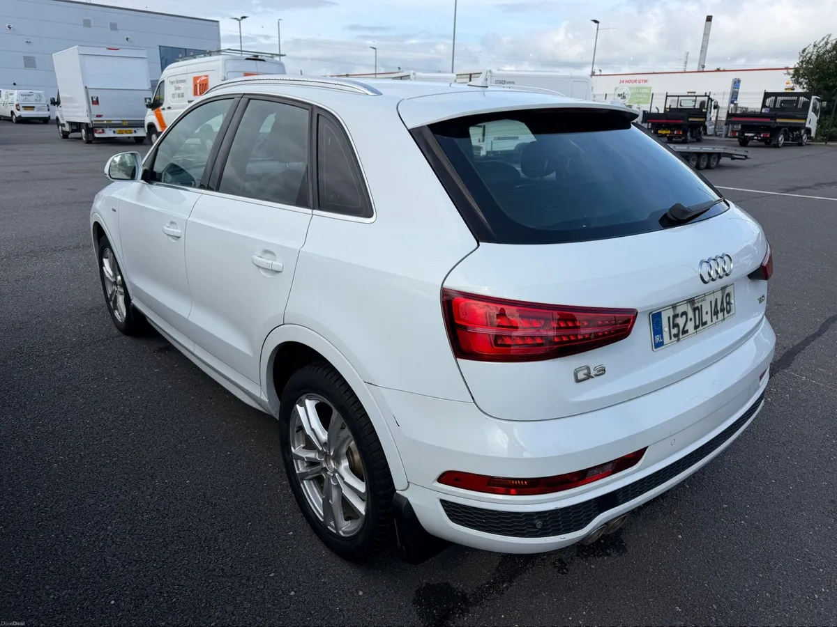 Audi Q3 2015 - Image 3
